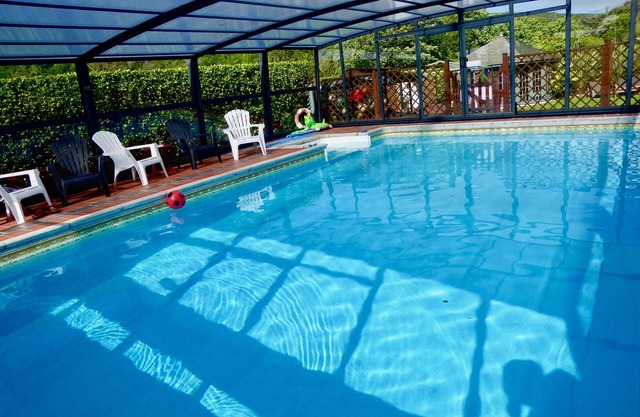 CANCELACIÓN 10-17 AGOSTO ~ PISCINA + HOTUB + JARDÍN + BBQ + WIFI + PLAYA + PUBS ~ TIENDAS ~ A6