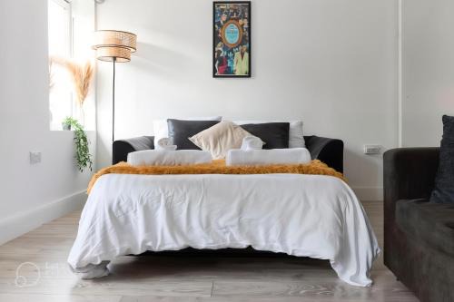 6 Sleeper Sanctuary in BrickLane