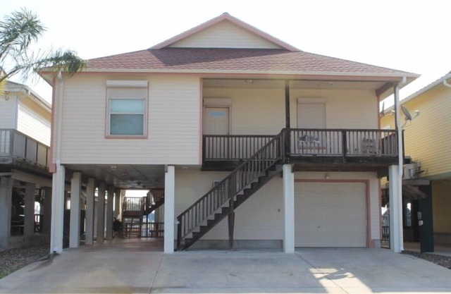 612 E. Port Up- Homely house on the water!