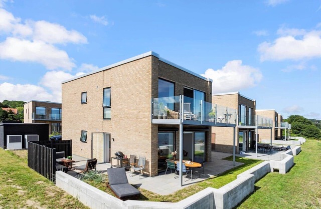 6839 Allinge - Havnevej 14 F, st.