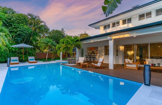 Villa de lujo en Miami / Piscina / Jacuzzi / Sauna