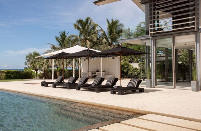 6BR Villa w/ Enormous Back Garden | Natai Beach