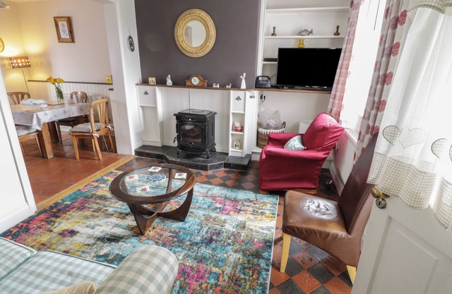 7 Aikenhead Terrace