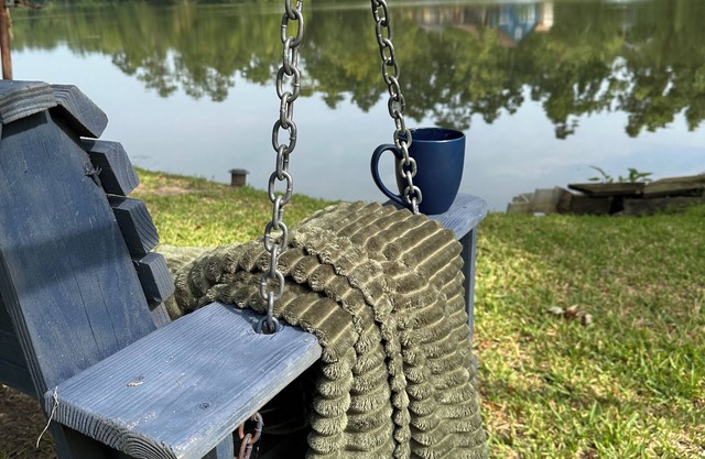 Kayak & Cast - Sunset S’mores-Private Spring-fed Lake Escape - Pet Friendly