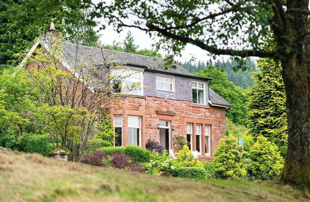 Alojamiento de 7 habitaciones en Aberfoyle