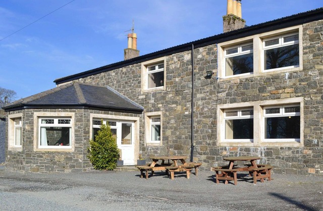 Alojamiento de 7 habitaciones en Dunragit, near Stranraer