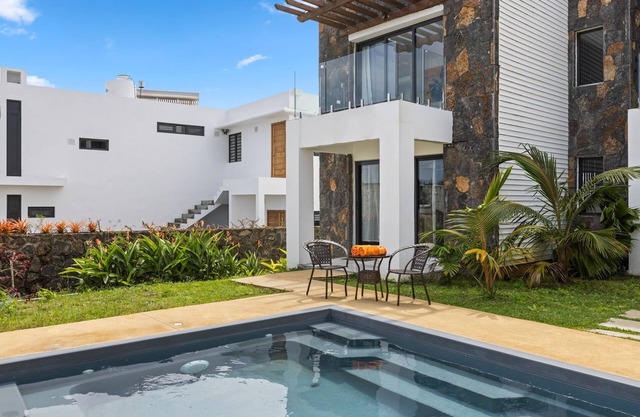7 Green Village - Three Bedroom Apartment, Sleeps 6