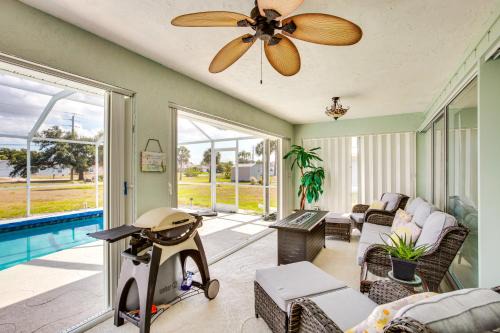 7 Mi to Beach Family-Friendly Englewood Escape!