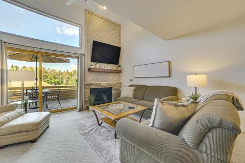 7 Mi to Dwtn - Family Condo in Harbor Springs!