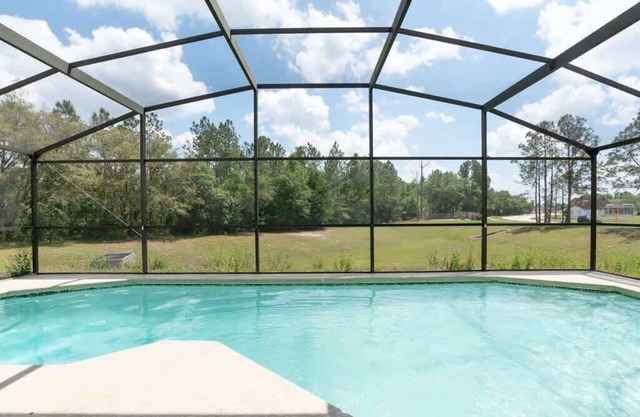 7 miles to Disney | 3bd | Pool
