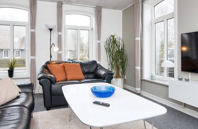 Lujosa casa de vacaciones en Bredebro con hidromasaje