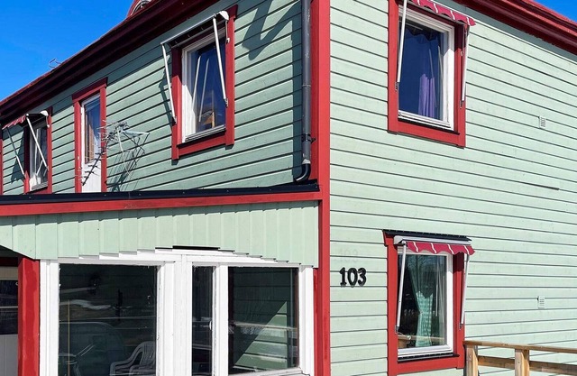7 personas casa en SKOG