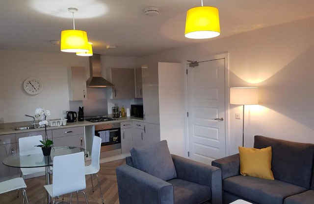 7 Royal View Apartments