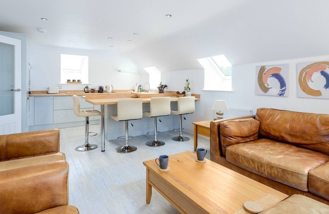 7 Sandcastles - Sandbanks - Sleeps 4 - 2 Bed - 2 Bath - Private Balcony