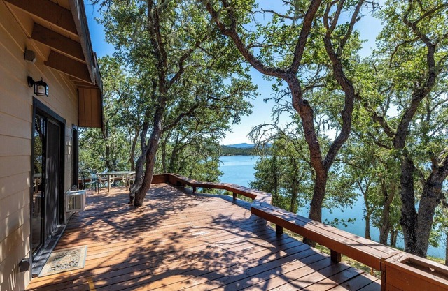 A orillas del lago Casa, gran vista, no en Oak Shores, 1 de 7 unidades península privada