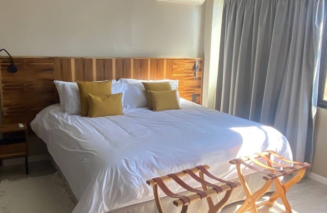 718 Rufino Petit Hotel