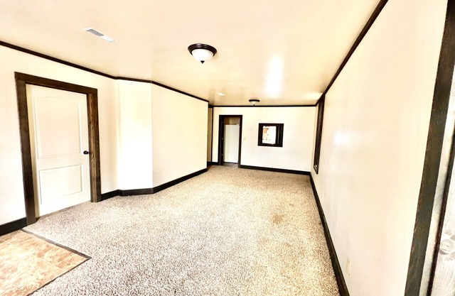 737 S MAIN