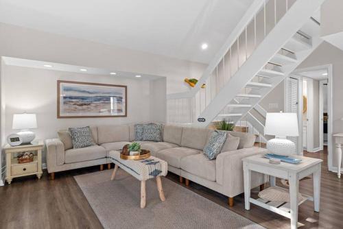 767 Spinnaker Beach House