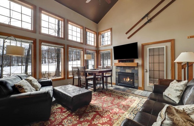 780 Combined Upper and Lower Disciples Village Condo