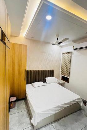 7th Heaven Hotel