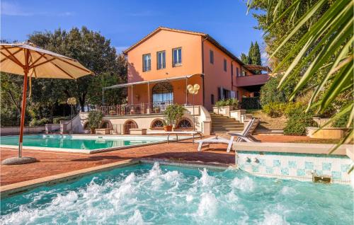 8 Bedroom Beautiful Home In Fucecchio