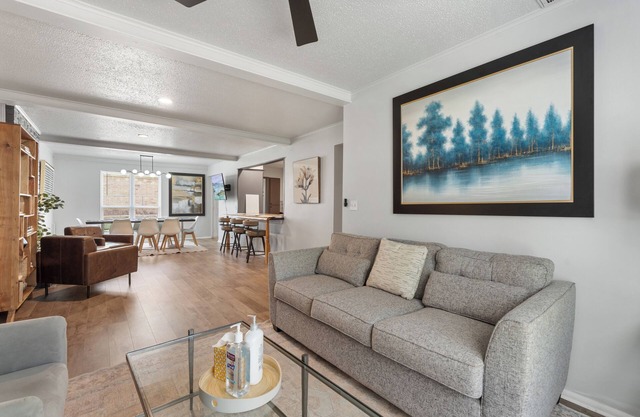 Spacious Modern Retreat Near Plaza District | Laundry Room & Pool Table #08