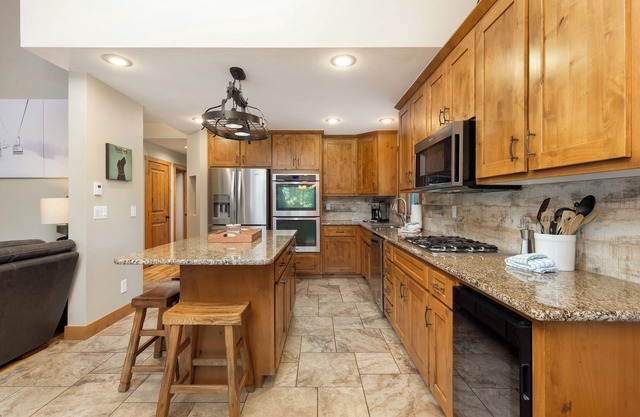 8 Crown Drive by Summit County Mountain Retreats