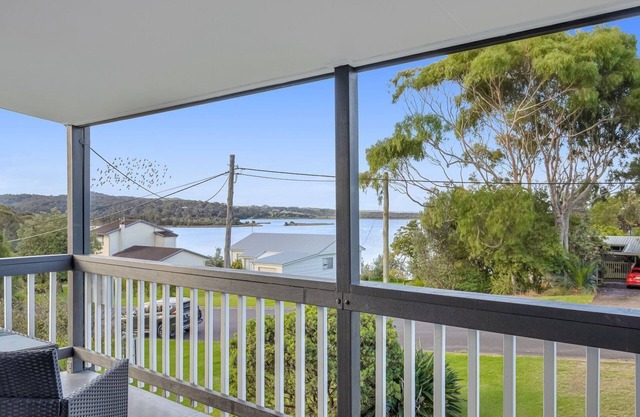 8 Lakeview Drive - Vistas al agua