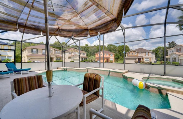 8 Mi to Disney Home with Game Room in Davenport