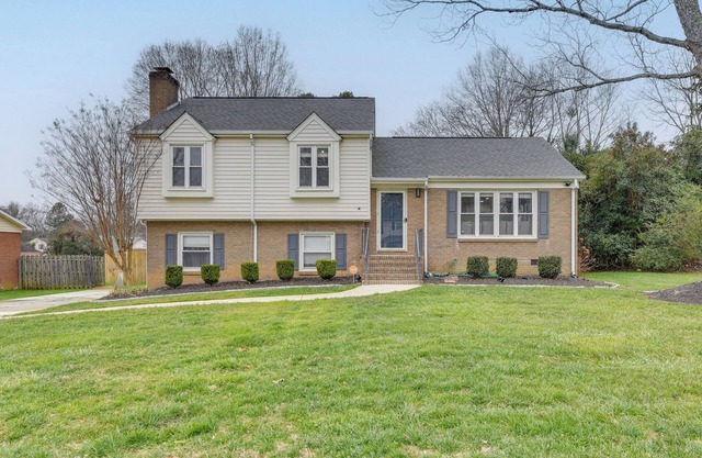 8 Mi to Uptown: Home w/ Hot Tub in Charlotte!