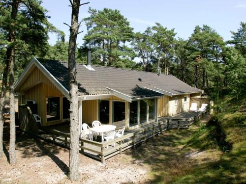 8 person holiday home in Nexø-By Traum