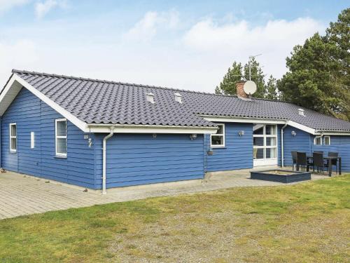 8 person holiday home in Ulfborg