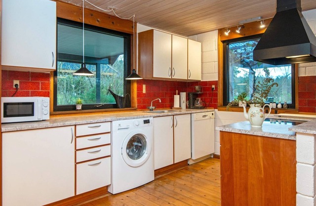 8 person holiday home in Kolind