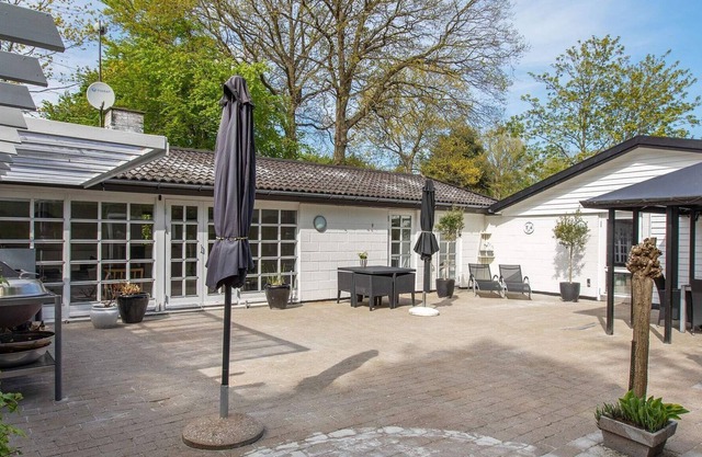 8 person holiday home in Strøby