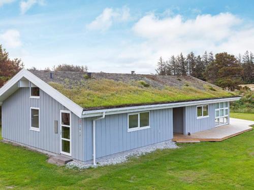 8 person holiday home in Blokhus-By Traum