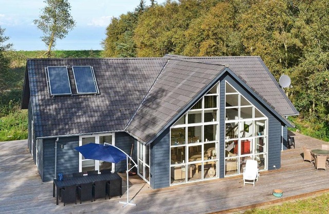 8 person holiday home in Bogense