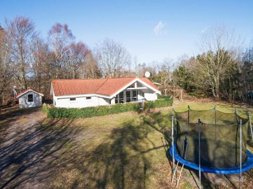 8 person holiday home in Glesborg