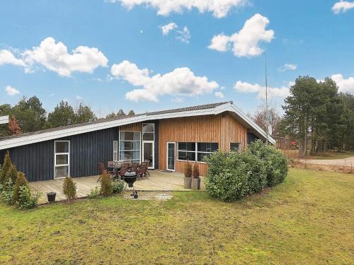 8 person holiday home in Væggerløse