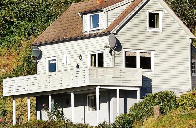 8 person holiday home in Sørbøvåg