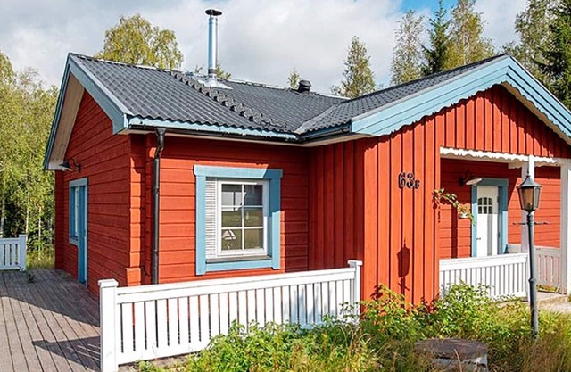 4 esrellas case en SÄLEN