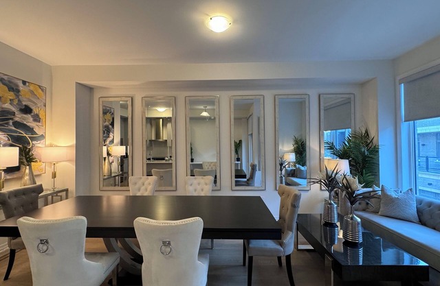 8 Queen Beds - Ivylea Refined Luxury Estates in Richmond Hill