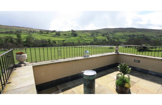 8430499, Swallows Byre