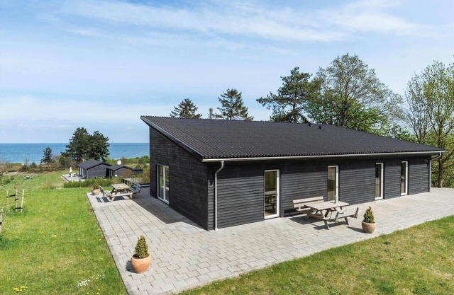 8921 Allingåbro - Rypevej 11 B