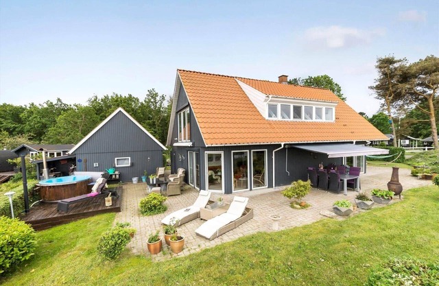 8997 Ørsted - Rougsøvej 326 B