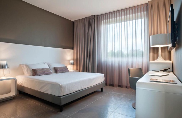 8Piuhotel