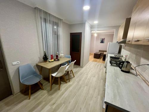9 april Guest House