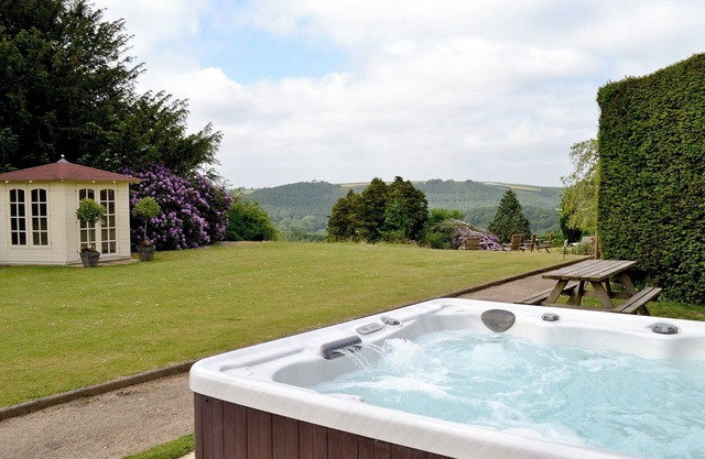 Alojamiento de 10 habitaciones en Beaford, near Winkleigh