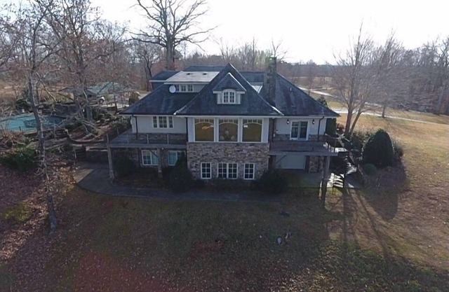 97-acre Countryside Farmhouse with Office