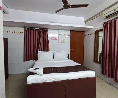999 Hotel at Budget - Thoraipakkam