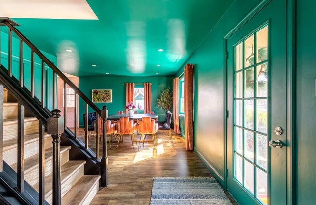 9BD | Hot Tub | Sauna | Steam Room | Chuchis Inn